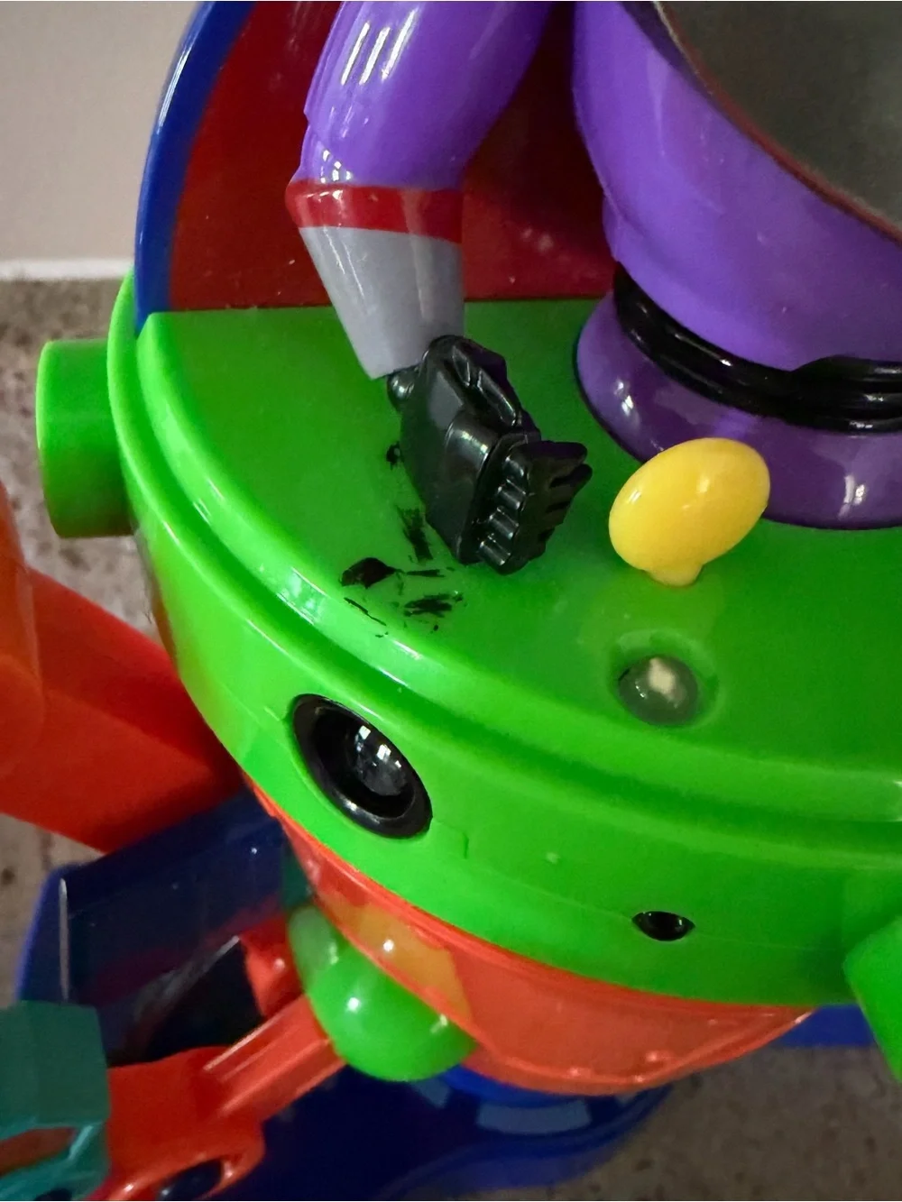 Disney Buzz Lightyear Action Figure and Emperor Zurg Lightup Projection Game